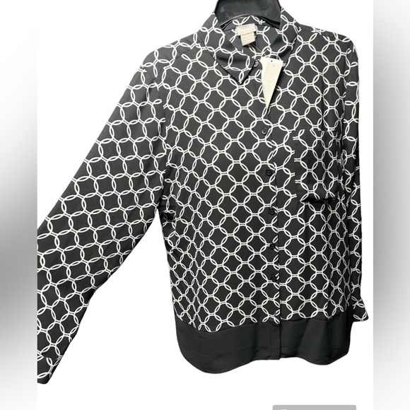 Chico’s button down 2 piece blouse - Picture 2 of 5